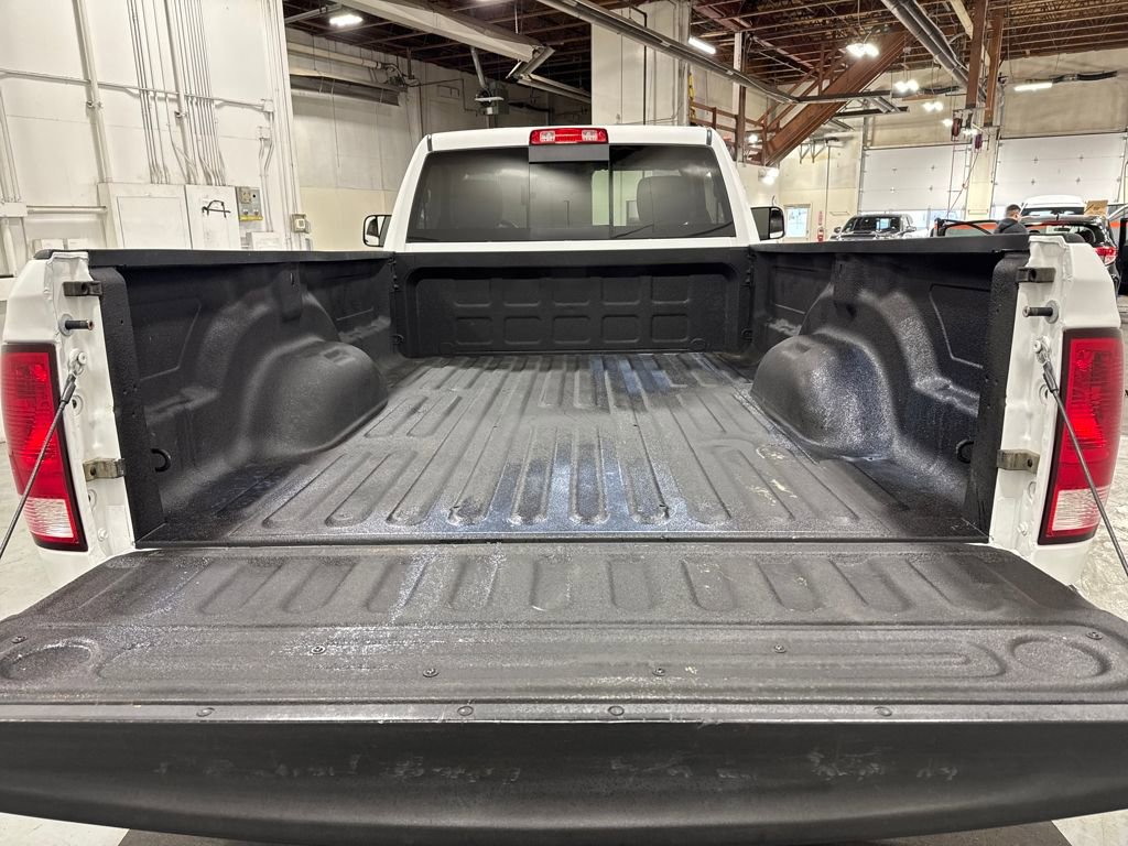 Used 2016 RAM 3500 Tradesman w/ Chrome Appearance Group image 6