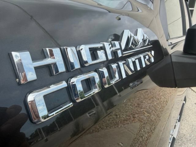 Used 2021 Chevrolet Silverado 3500 High Country w/ Z71 Off-Road Package AWD/4WD image 8