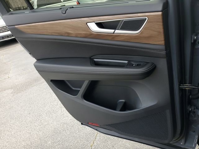 New 2026 Volkswagen Atlas SE FWD image 13