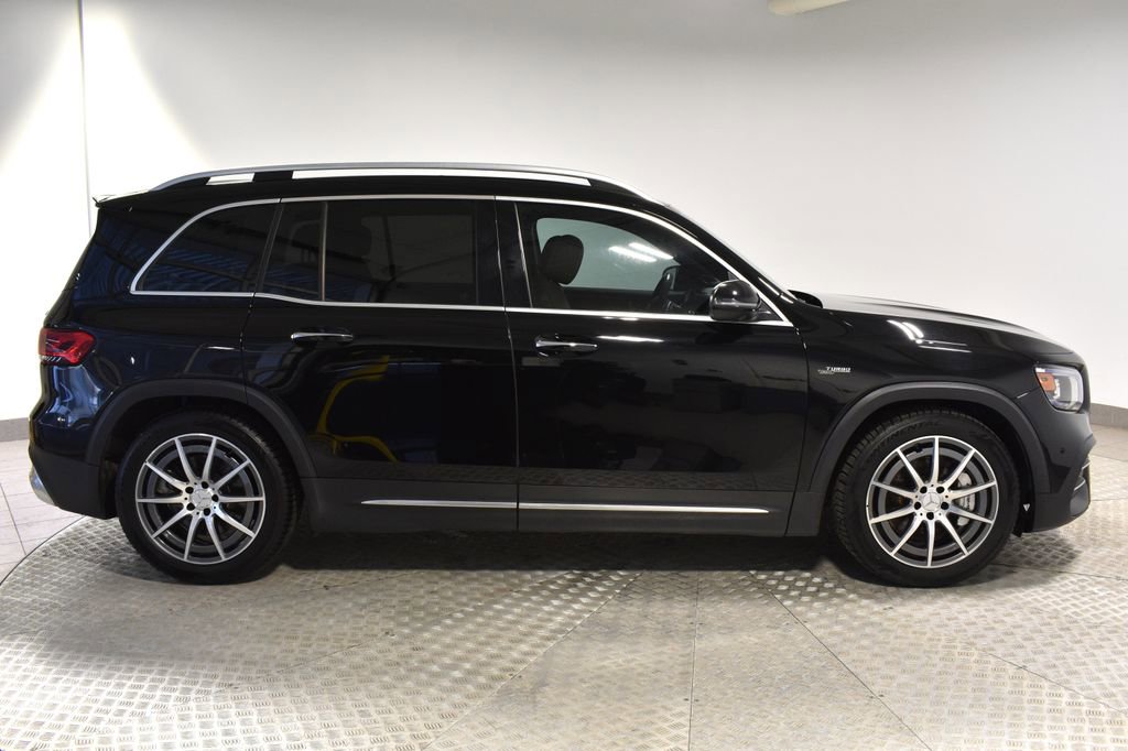 Used 2023 Mercedes-Benz GLB 35 AMG 4MATIC image 11