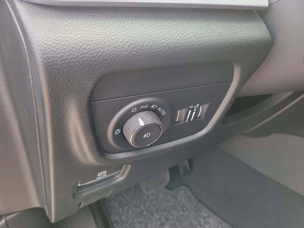 New 2026 Jeep Grand Cherokee Limited AWD/4WD image 20