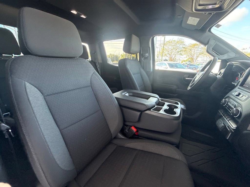 Used 2022 Chevrolet Silverado 1500 Custom AWD/4WD image 38