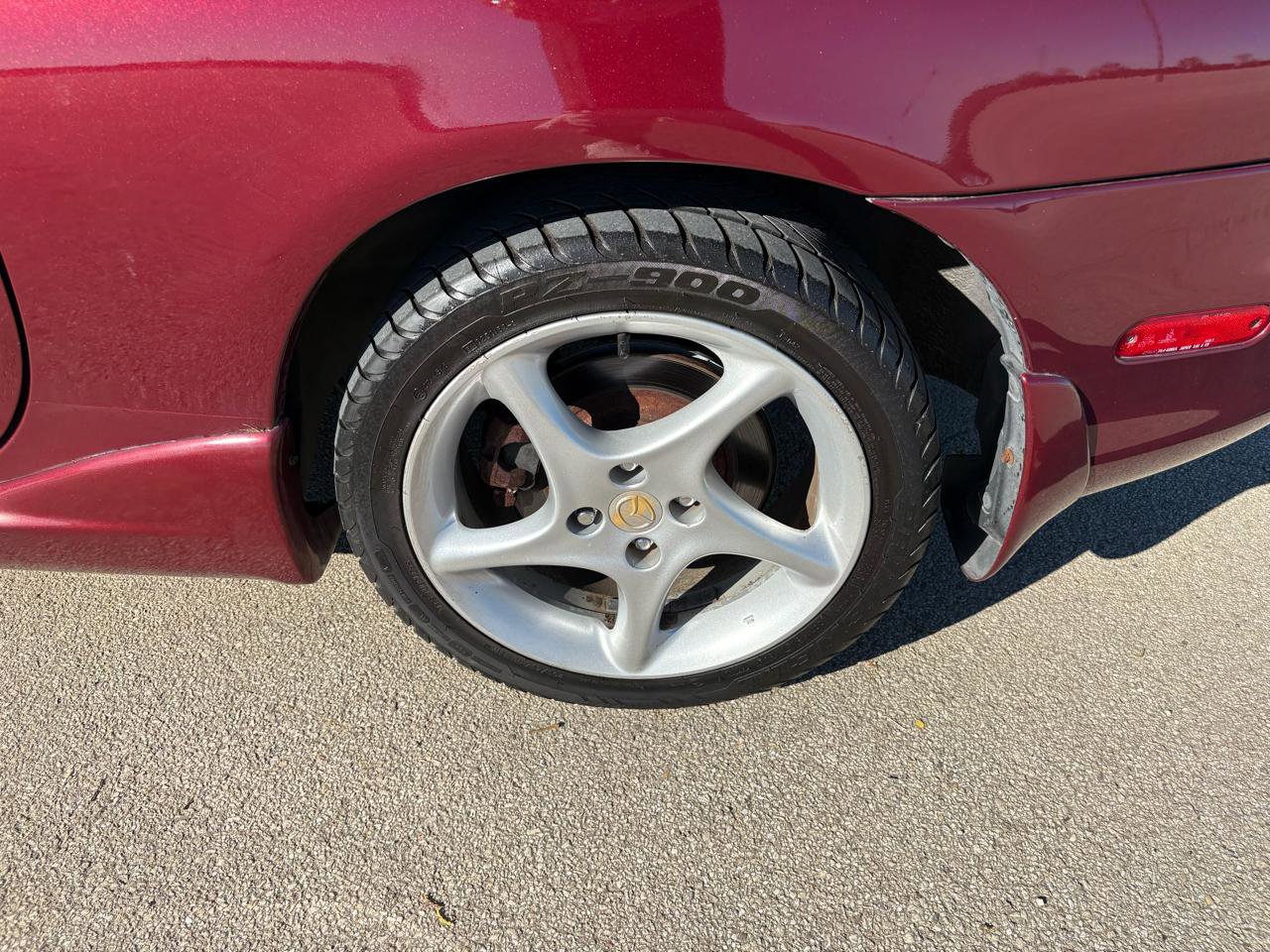 Used 2003 MAZDA MX-5 Miata image 13