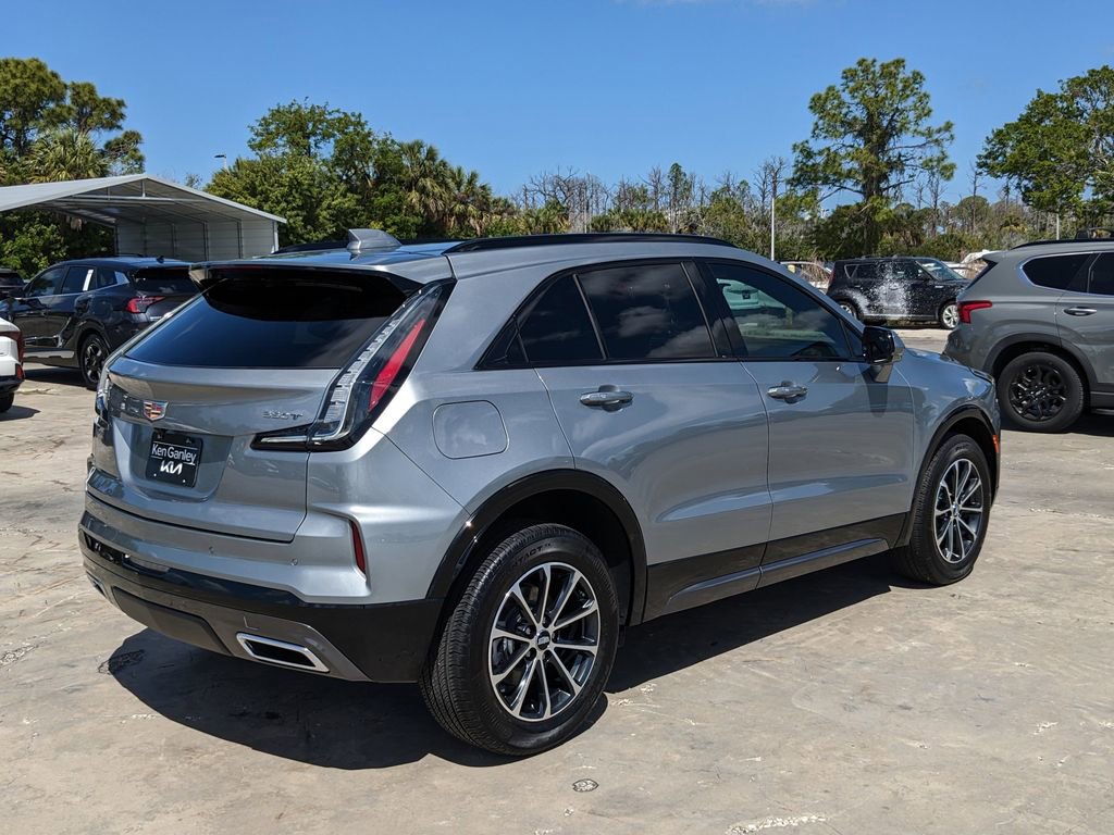 Used 2024 Cadillac XT4 Sport image 8