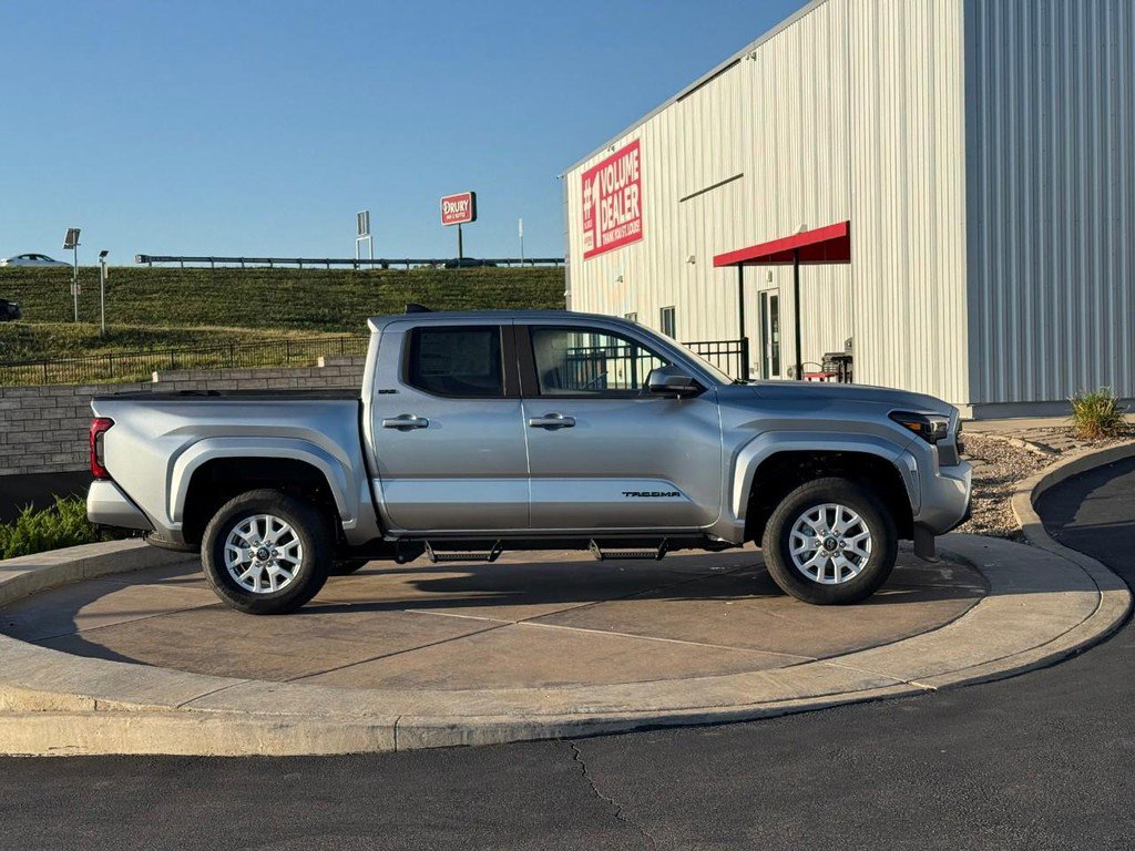 New 2025 Toyota Tacoma SR5 image 2