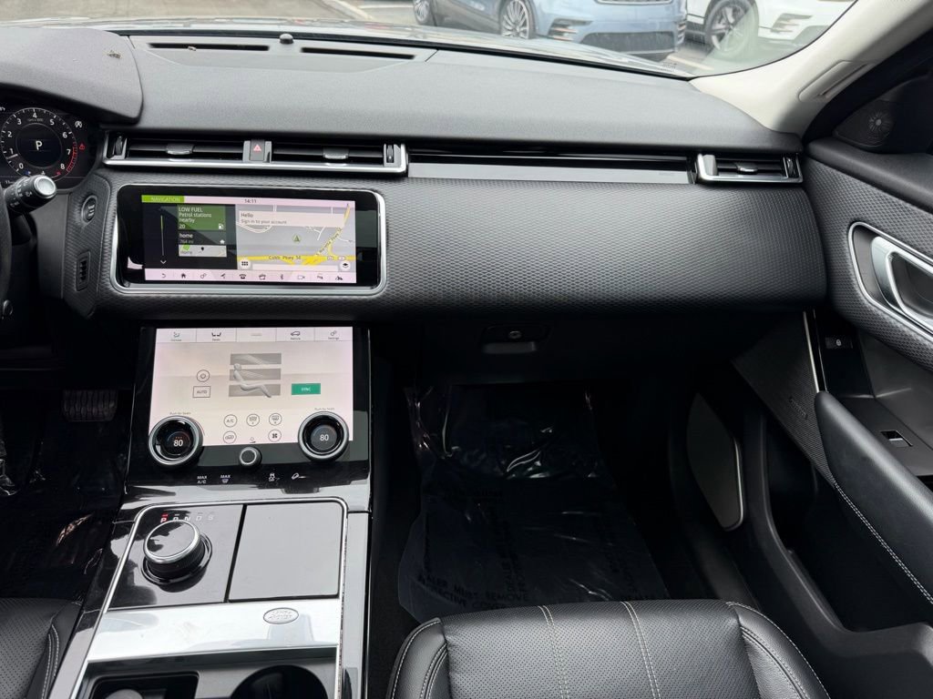Used 2018 Land Rover Range Rover Velar S image 27
