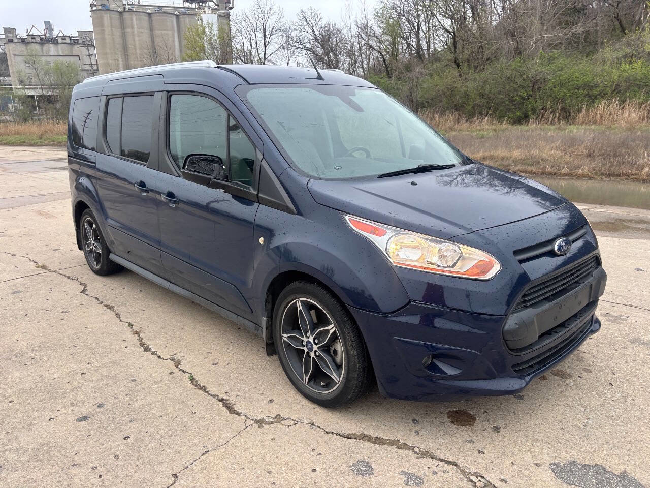 Used 2018 Ford Transit Connect XLT image 4