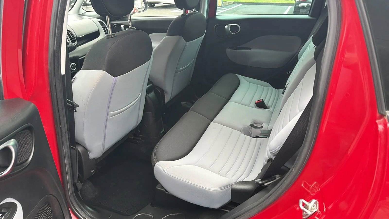 Used 2014 FIAT 500L Easy image 9