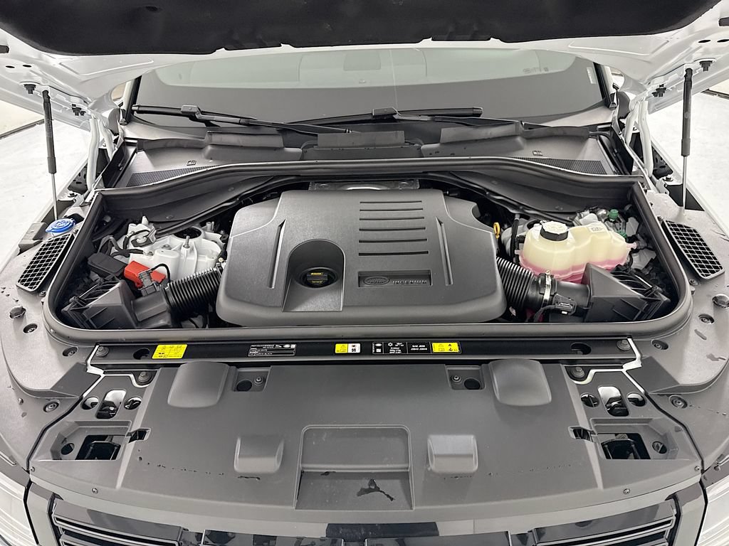New 2026 Land Rover Range Rover Sport Dynamic SE AWD/4WD image 31