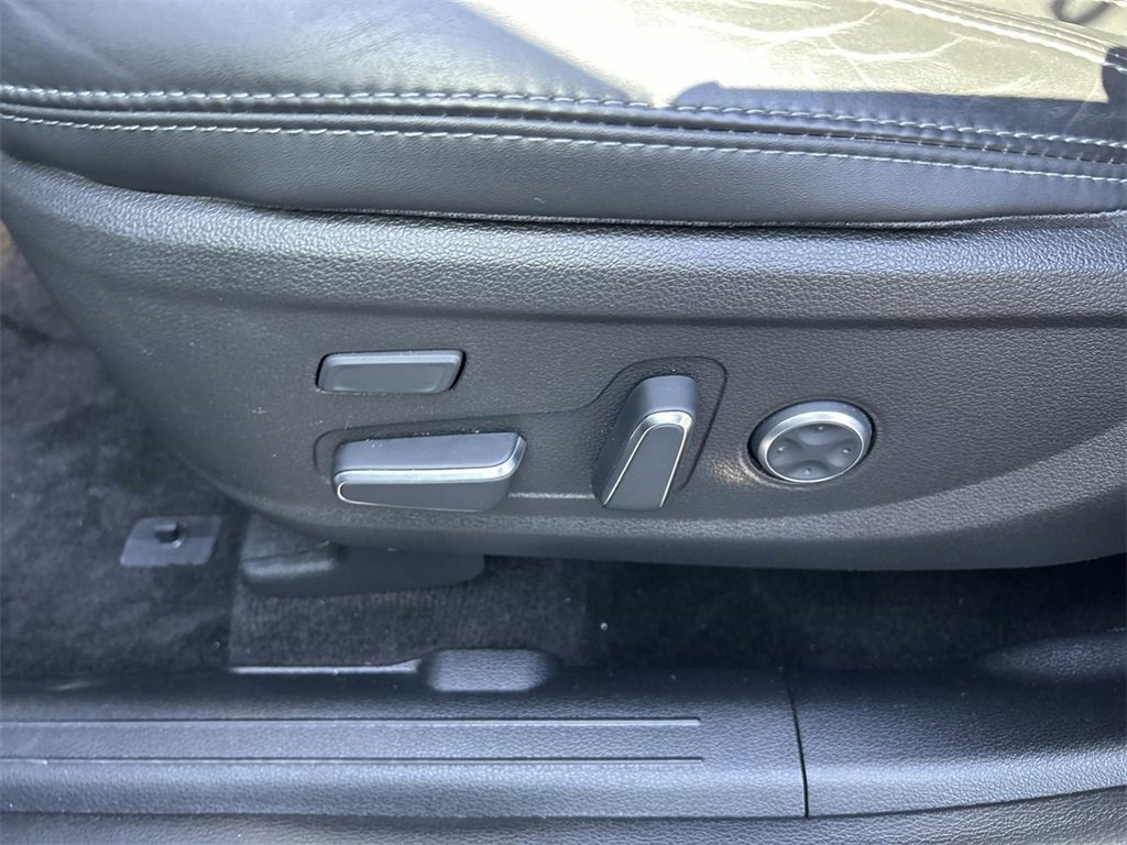 Used 2023 Hyundai Santa Fe Calligraphy image 31