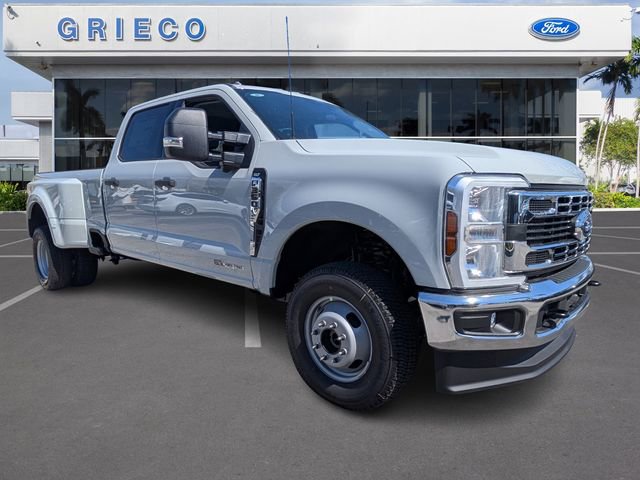 New 2026 Ford F350 XLT w/ 360-Degree Camera Package AWD/4WD image 1