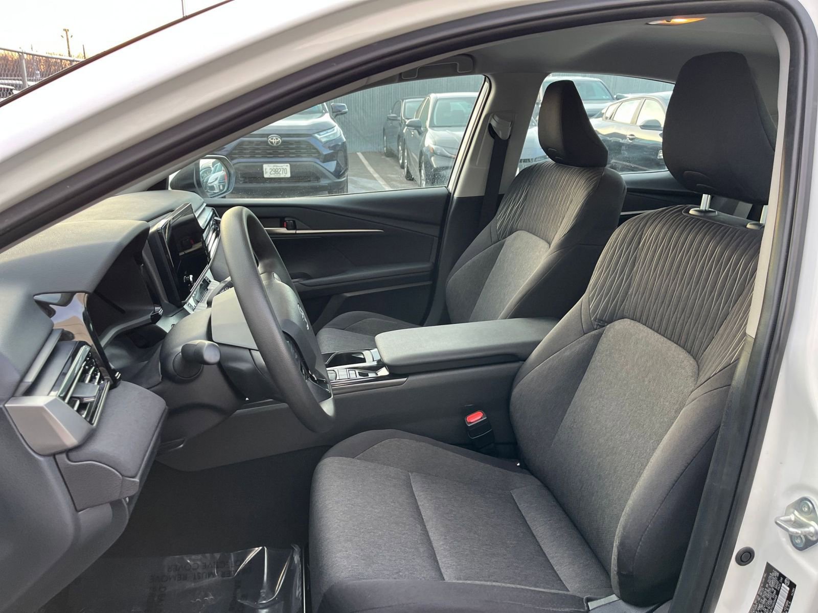 Used 2025 Toyota Camry LE image 35