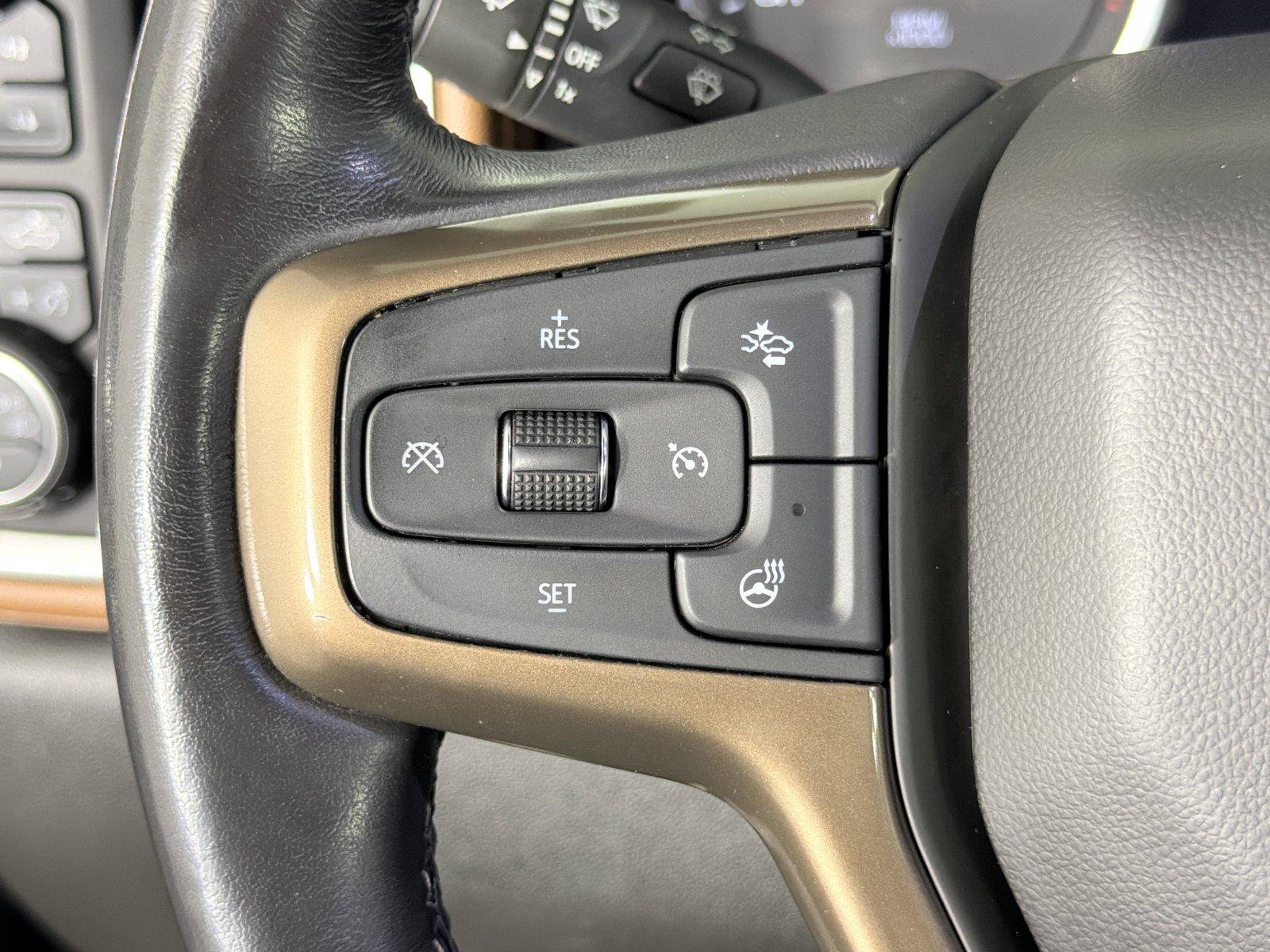 Used 2021 Chevrolet Silverado 1500 High Country w/ Technology Package AWD/4WD image 24
