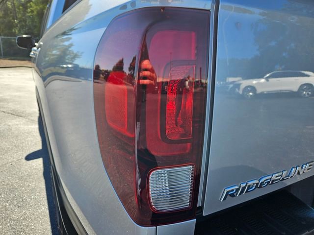 Used 2019 Honda Ridgeline Sport image 21