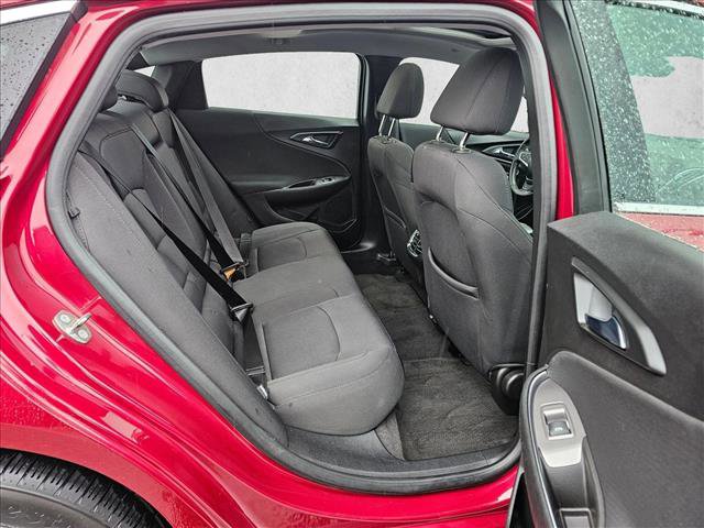Used 2018 Chevrolet Malibu LT FWD image 11