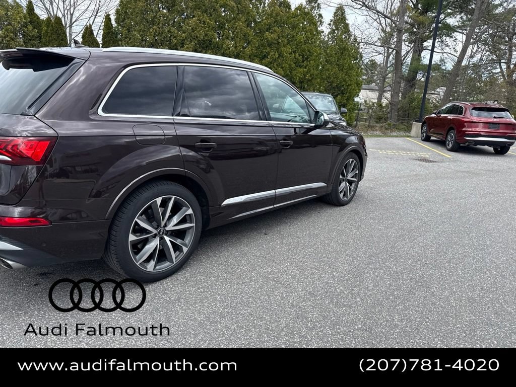 Used 2021 Audi SQ7 Prestige AWD/4WD image 11