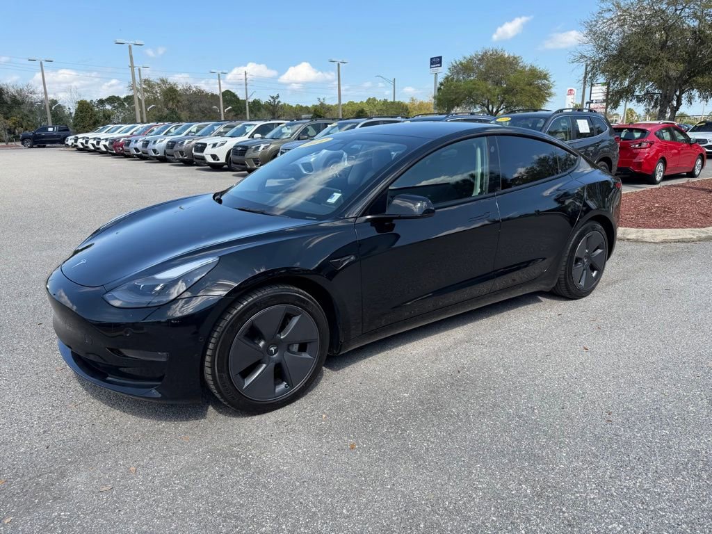 Used 2021 Tesla Model 3 Standard Range Plus image 11