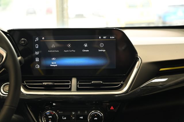 New 2026 Chevrolet Trax ACTIV w/ Sunroof Package FWD image 15