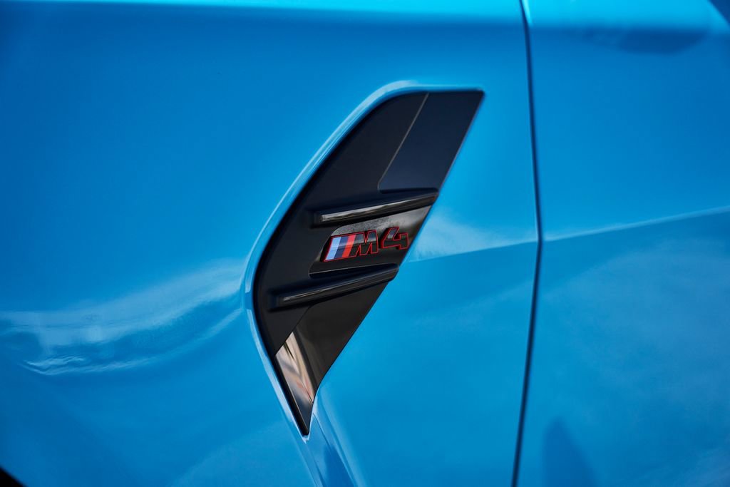 Used 2025 BMW M4 CS image 10