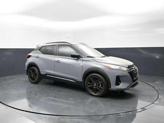 Certified 2024 Nissan Kicks SR w/ SR Premium Package FWD image 1