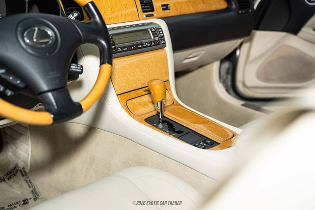 Used 2003 Lexus SC 430 Convertible RWD image 38