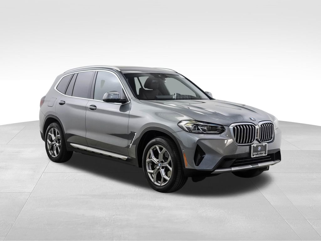 Certified 2024 BMW X3 xDrive30i w/ Premium Package image 7