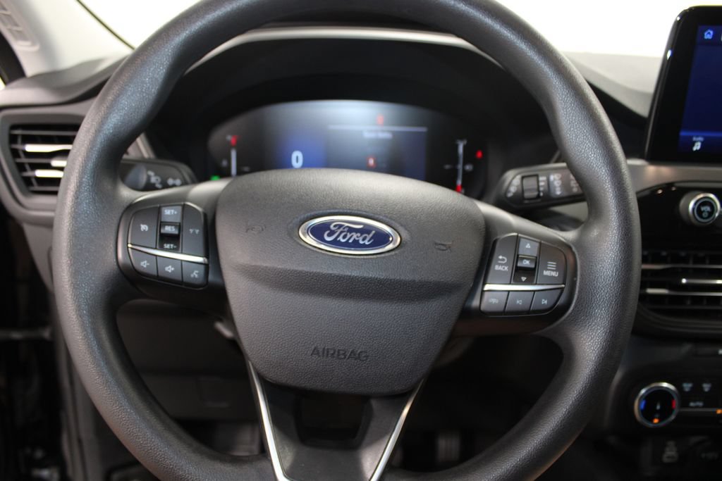 Used 2025 Ford Escape Active AWD/4WD image 29