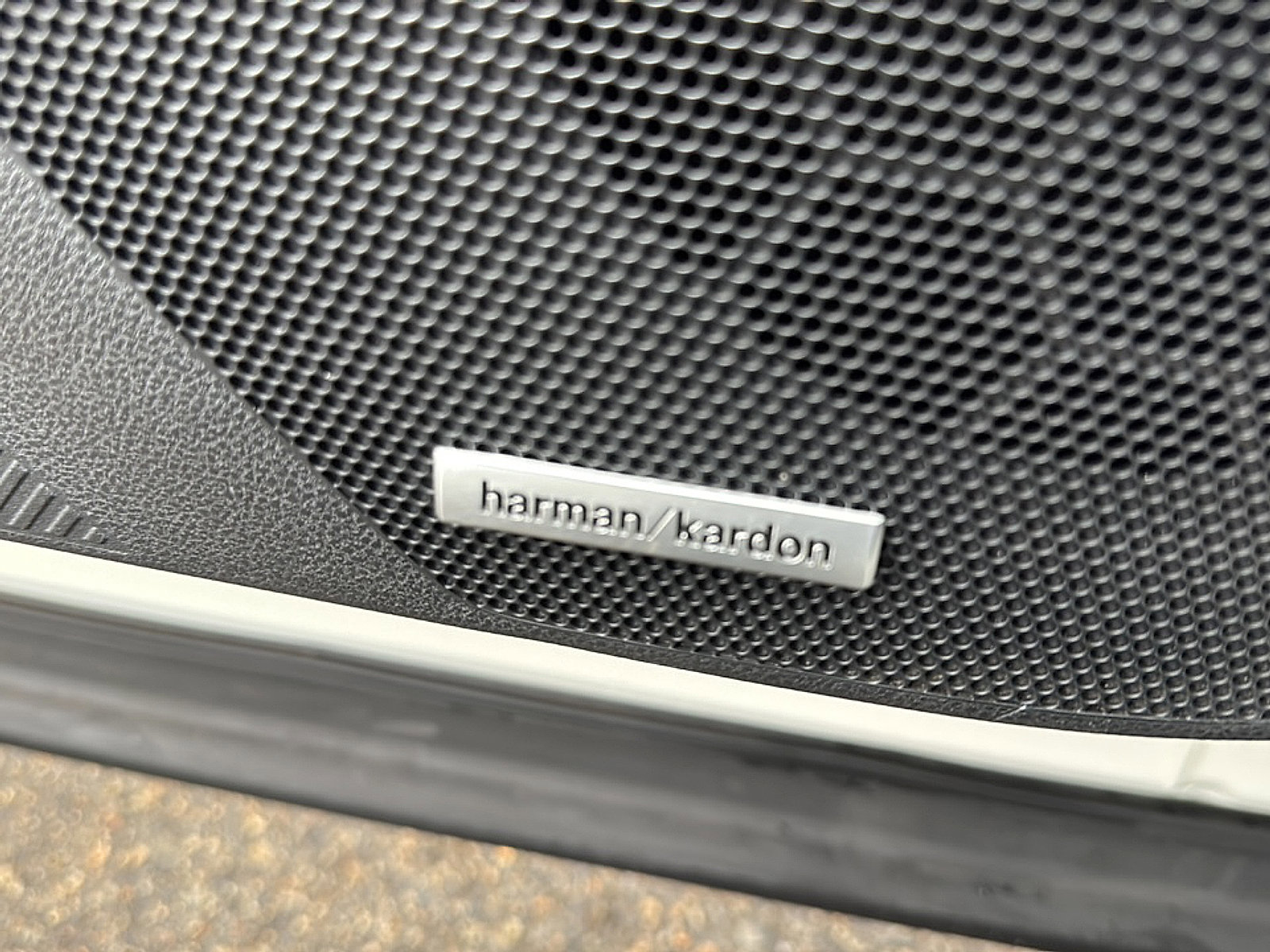 Certified 2025 Subaru Forester Limited w/ Protection Package (1PH) image 17