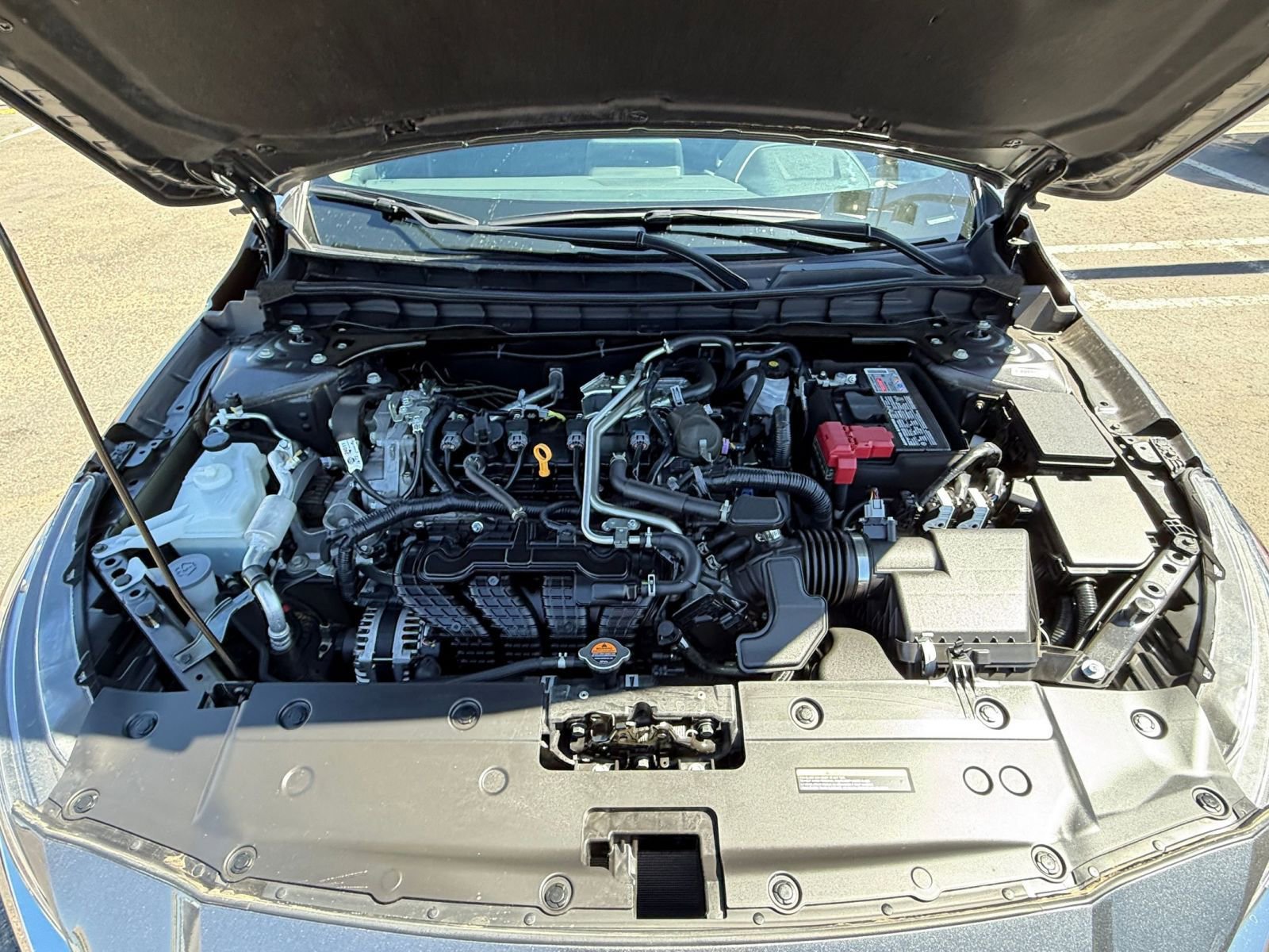 Used 2025 Nissan Altima 2.5 SV image 30