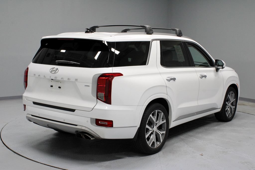 Used 2022 Hyundai Palisade Limited w/ Cargo Package AWD/4WD image 13