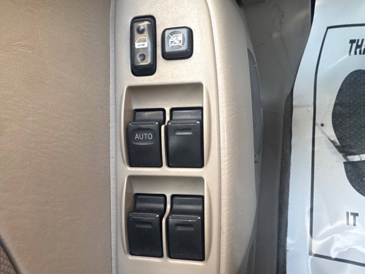 Used 2002 Toyota RAV4 4WD image 22