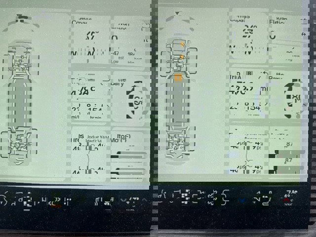 Used 2026 Rivian R1S Adventure image 4