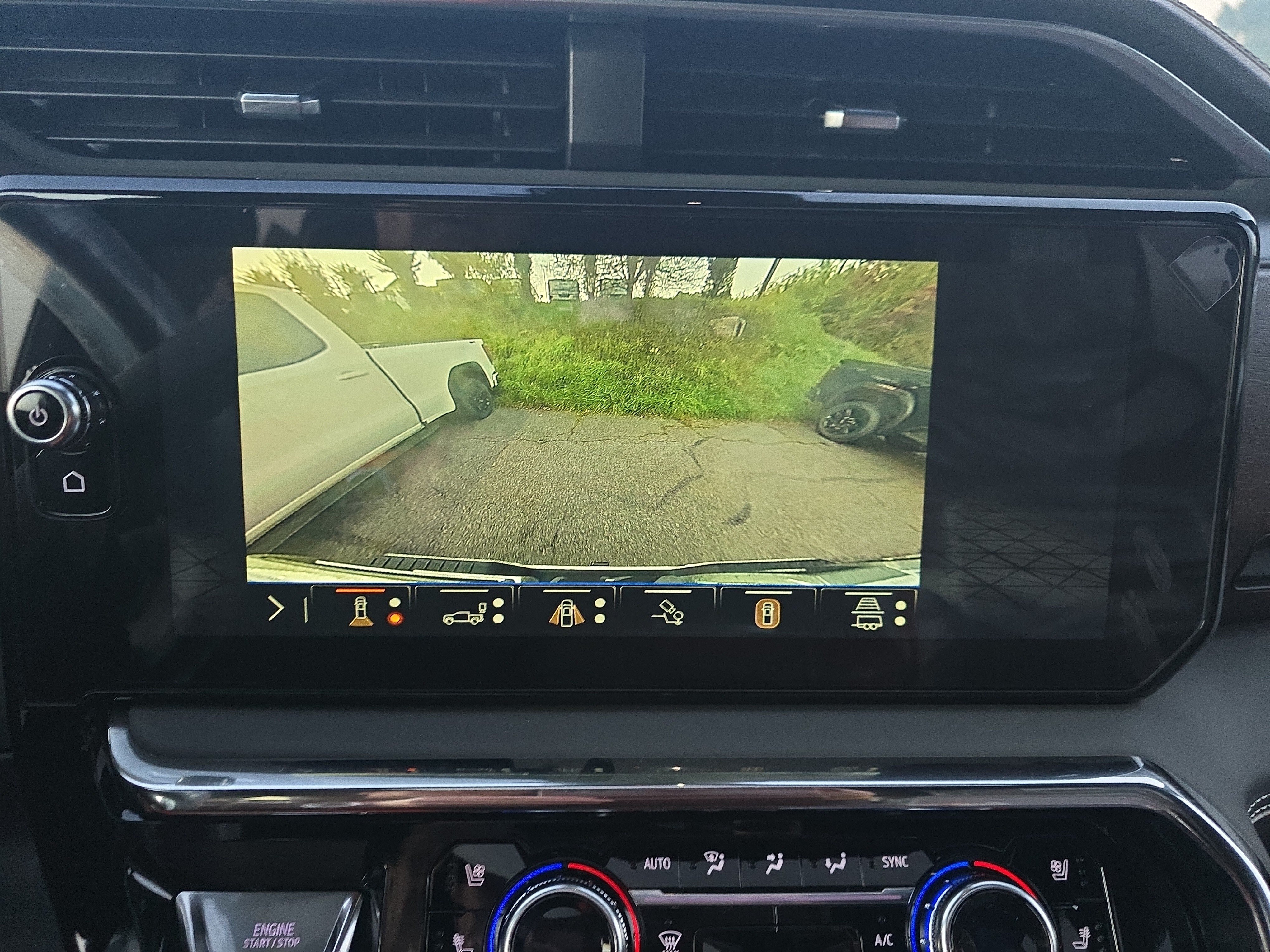 New 2026 GMC Sierra 3500 Denali Ultimate AWD/4WD image 35