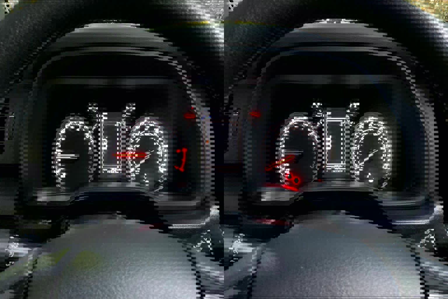 Used 2022 Toyota 4Runner TRD Off-Road Premium w/ Moonroof Package image 25