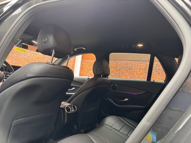 Used 2022 Mercedes-Benz GLC 300 4MATIC w/ Multimedia Package Lite image 25