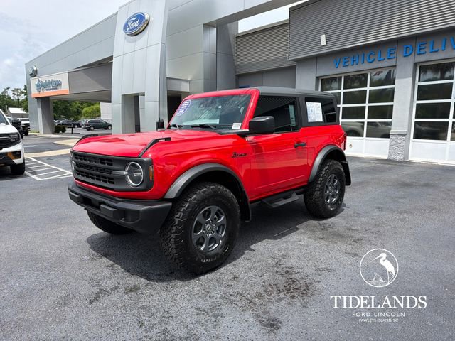 Certified 2023 Ford Bronco 2-Door AWD/4WD image 4