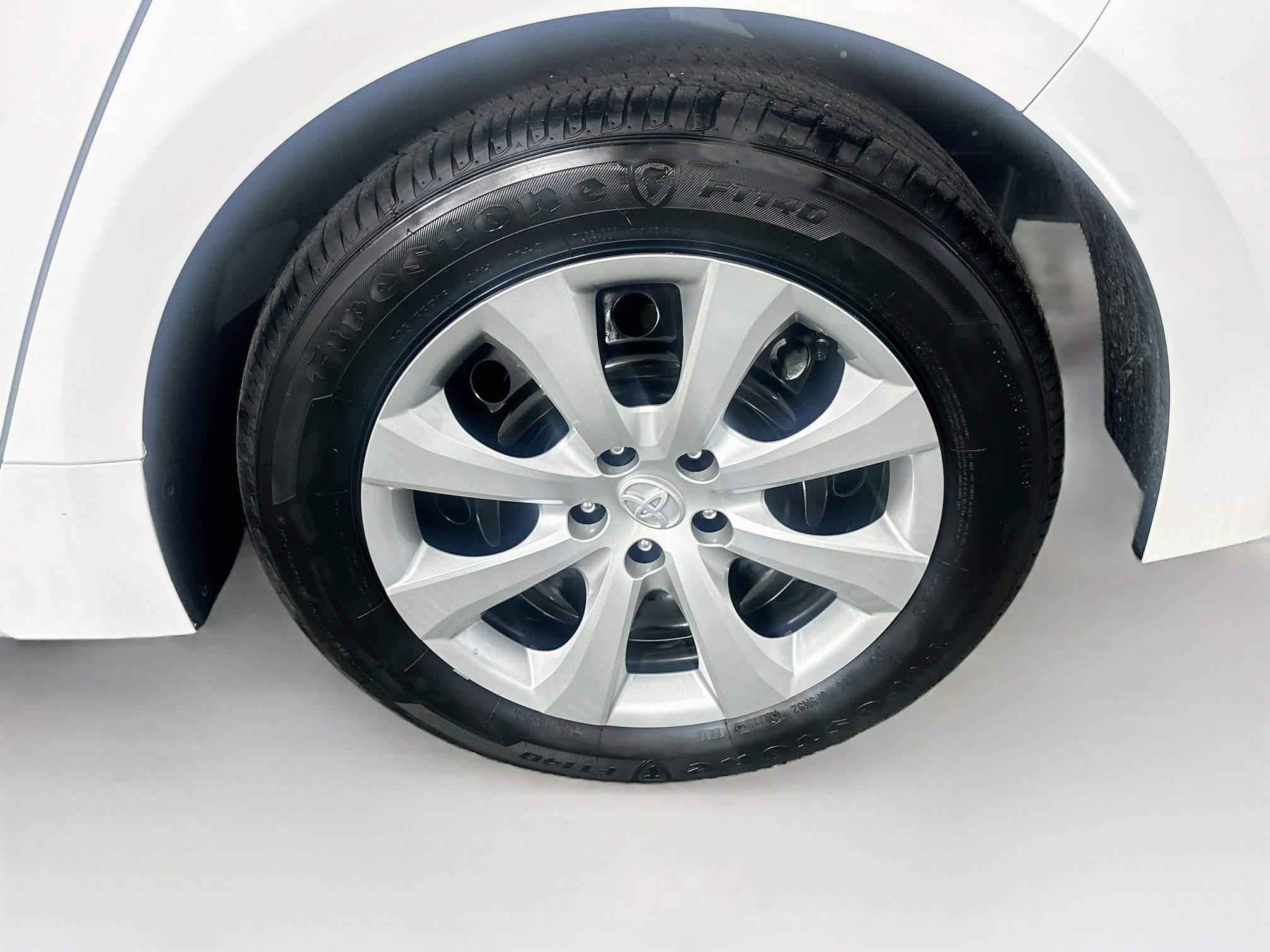 Used 2026 Toyota Corolla LE FWD image 11