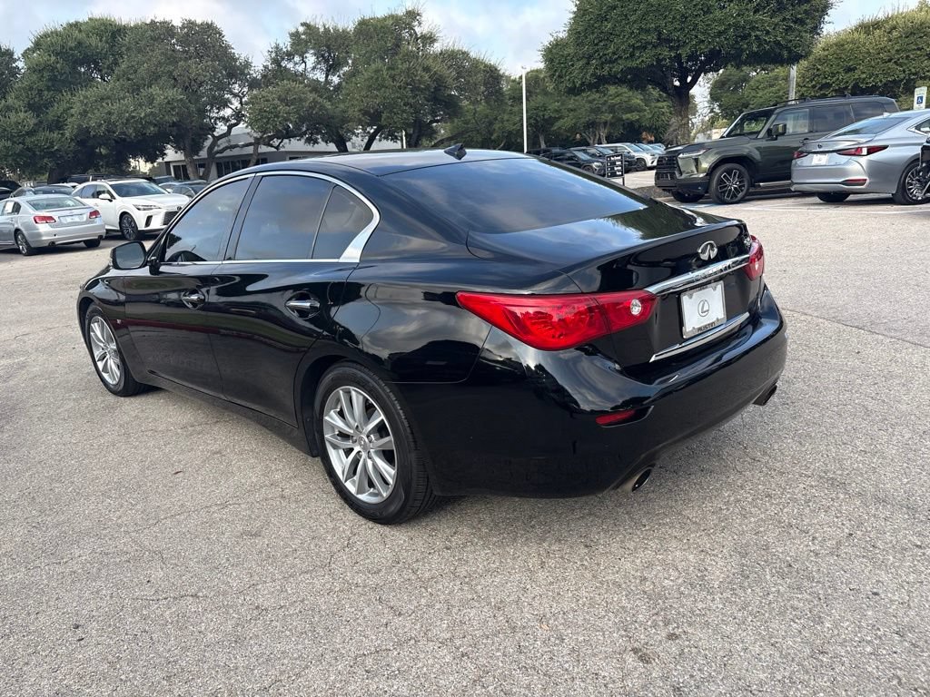 Used 2015 INFINITI Q50 Premium w/ Navigation Package RWD image 3