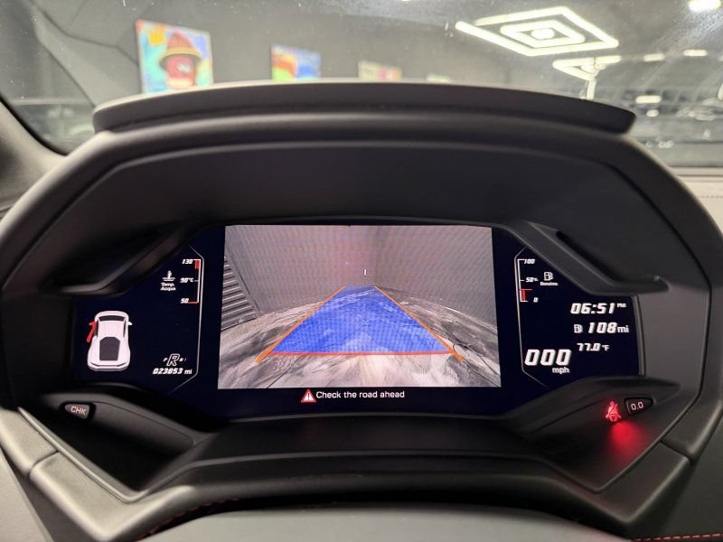 Used 2018 Lamborghini Huracan LP 580-2 RWD image 12