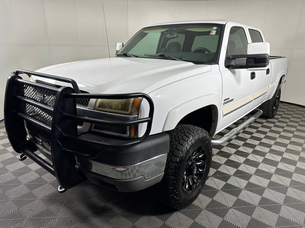 Used 2004 Chevrolet Silverado 2500 LS w/ Heavy-Duty Power Package