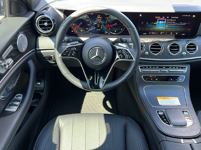 Used 2023 Mercedes-Benz E 350 4MATIC Sedan image 14