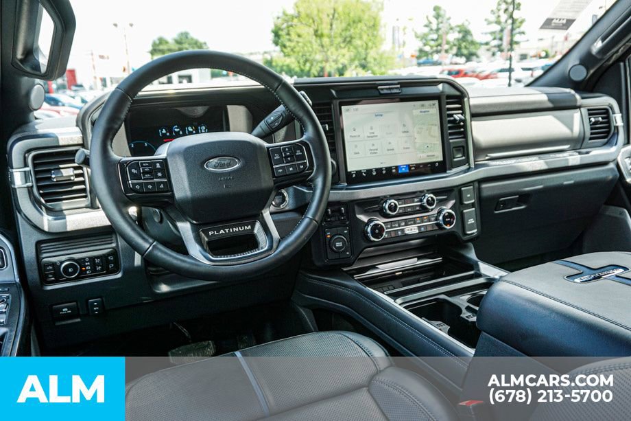 Used 2025 Ford F450 Platinum w/ FX4 Off-Road Package image 27