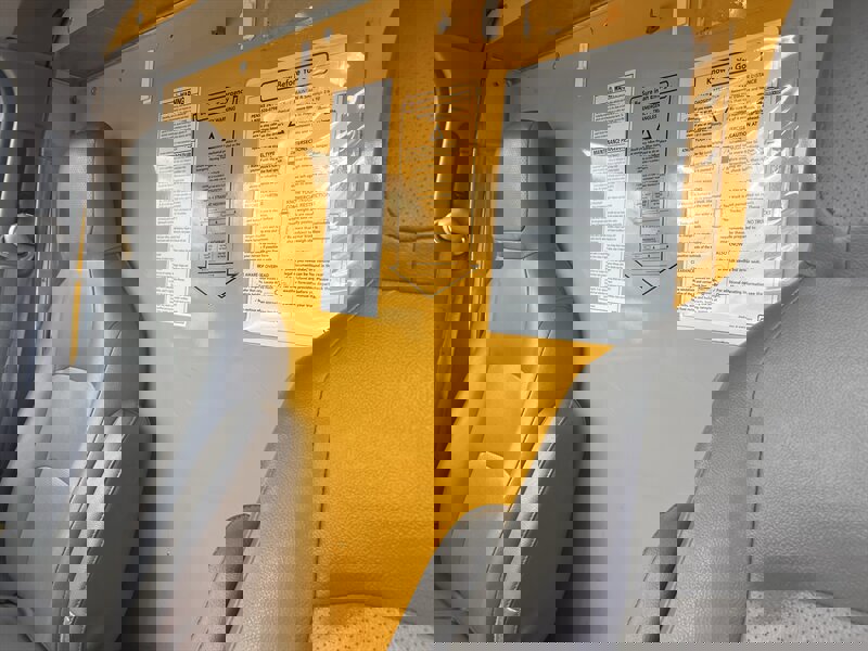 Used 2022 Ford E-350 and Econoline 350 Super Duty RWD image 21