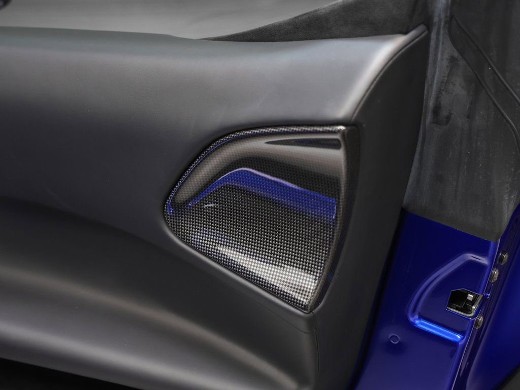 Used 2023 Ferrari SF90 Spider image 33