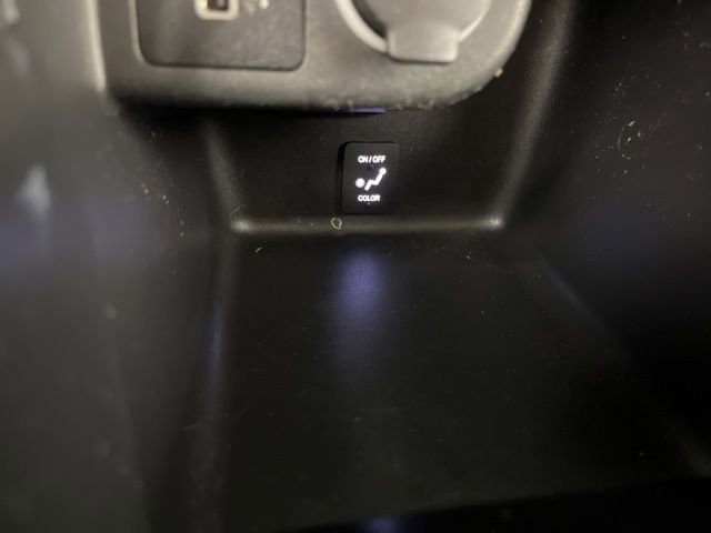 Used 2020 Nissan Kicks S w/ Interior Electronics Package image 28