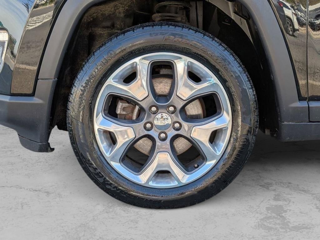 Used 2018 Jeep Compass Limited w/ Navigation Group image 30