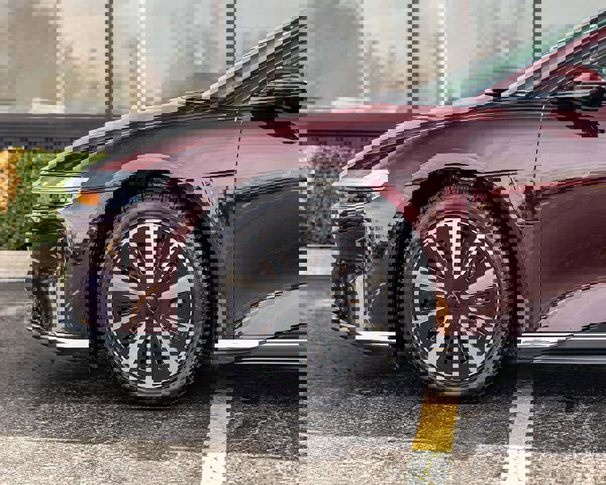 Used 2024 Lucid Air Pure image 7