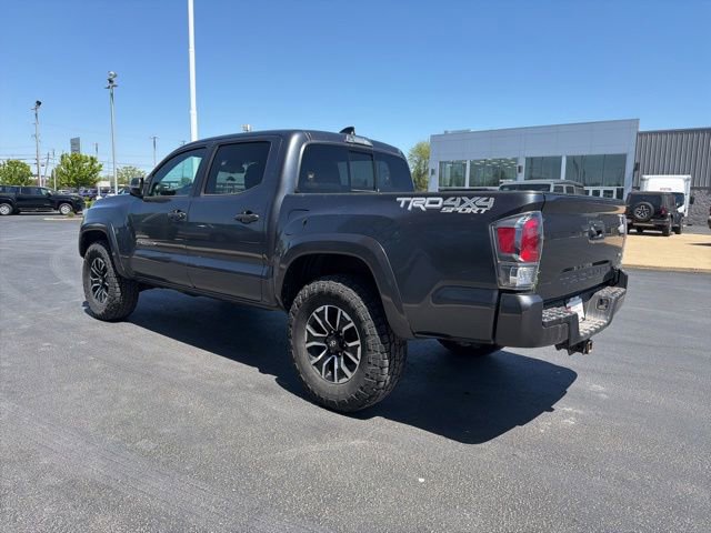 Used 2022 Toyota Tacoma TRD Sport AWD/4WD image 5