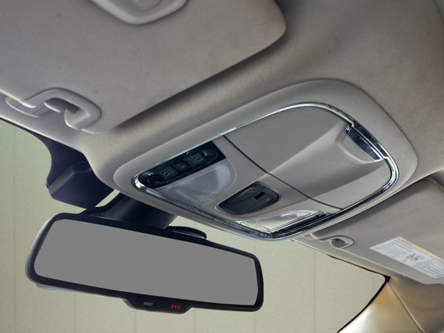 Used 2018 Jeep Cherokee Overland w/ Technology Group image 31