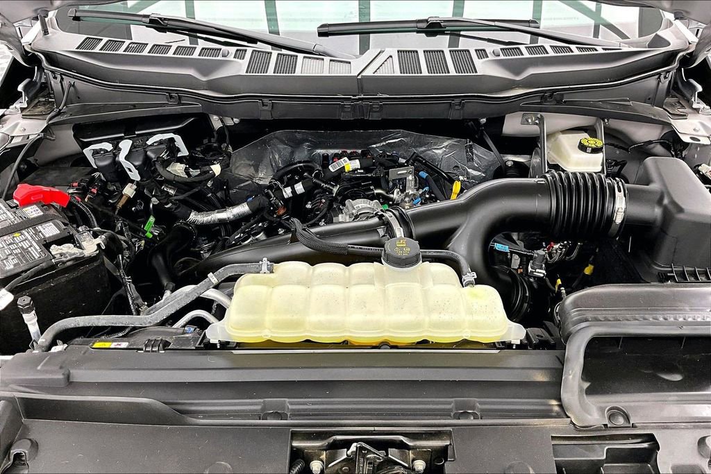 Certified 2025 Ford F150 STX w/ Equipment Group 200A AWD/4WD image 10